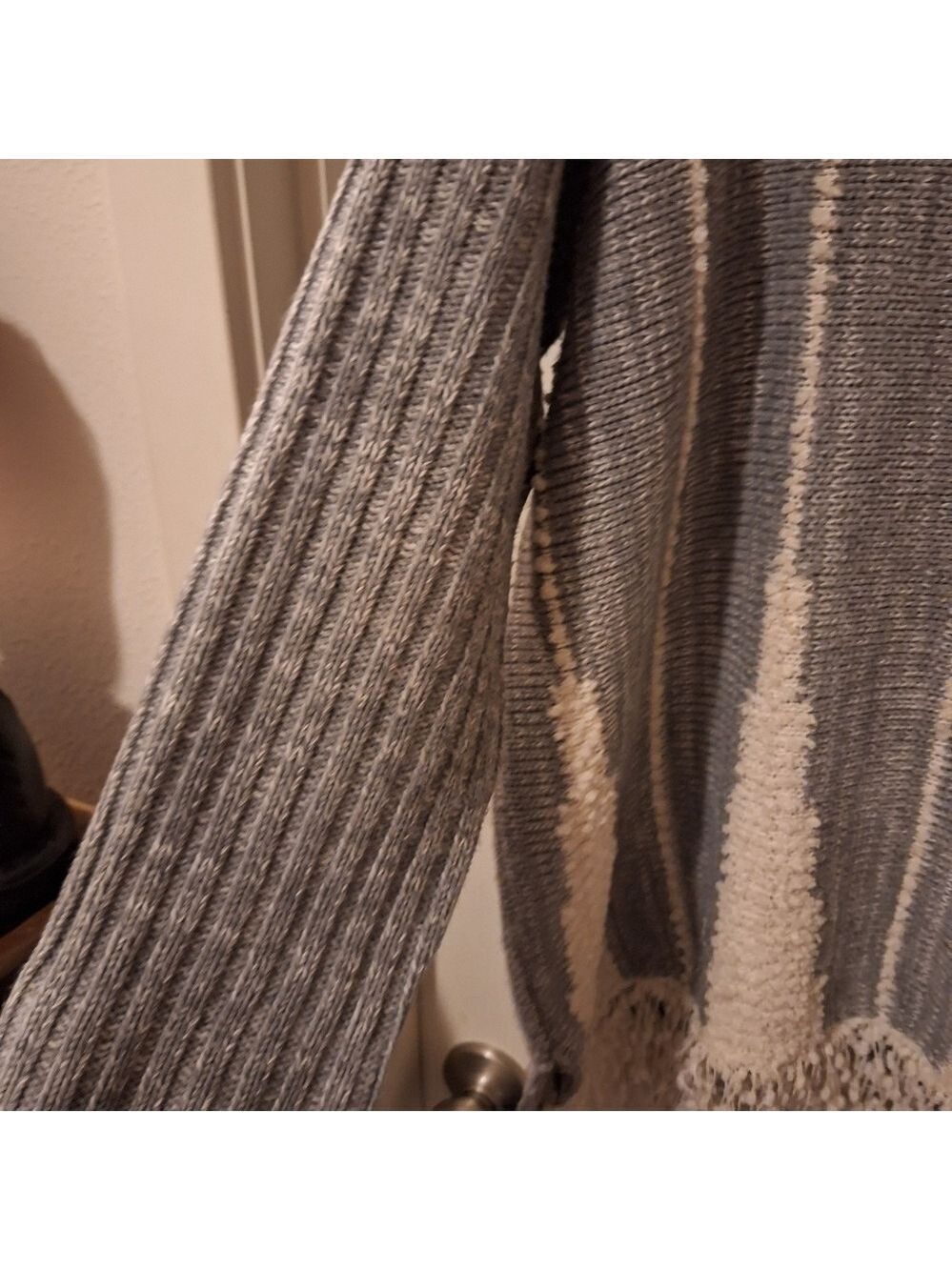 Gray Cream Sweater Fringe - Picture 3 of 9